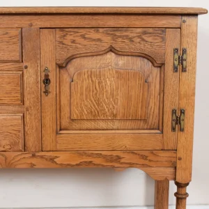 antique mahogany vanity unit (copy)